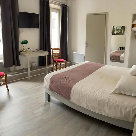 Logis Hotel Restaurant Des Voyageurs Saint-Paulien Εξωτερικό φωτογραφία